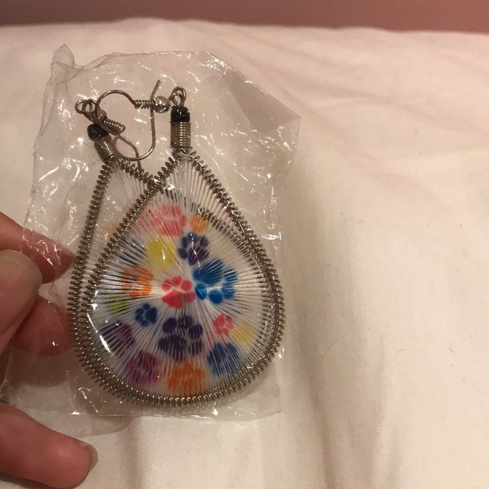 Cute Paw Print Earrings - Picture 2 of 3